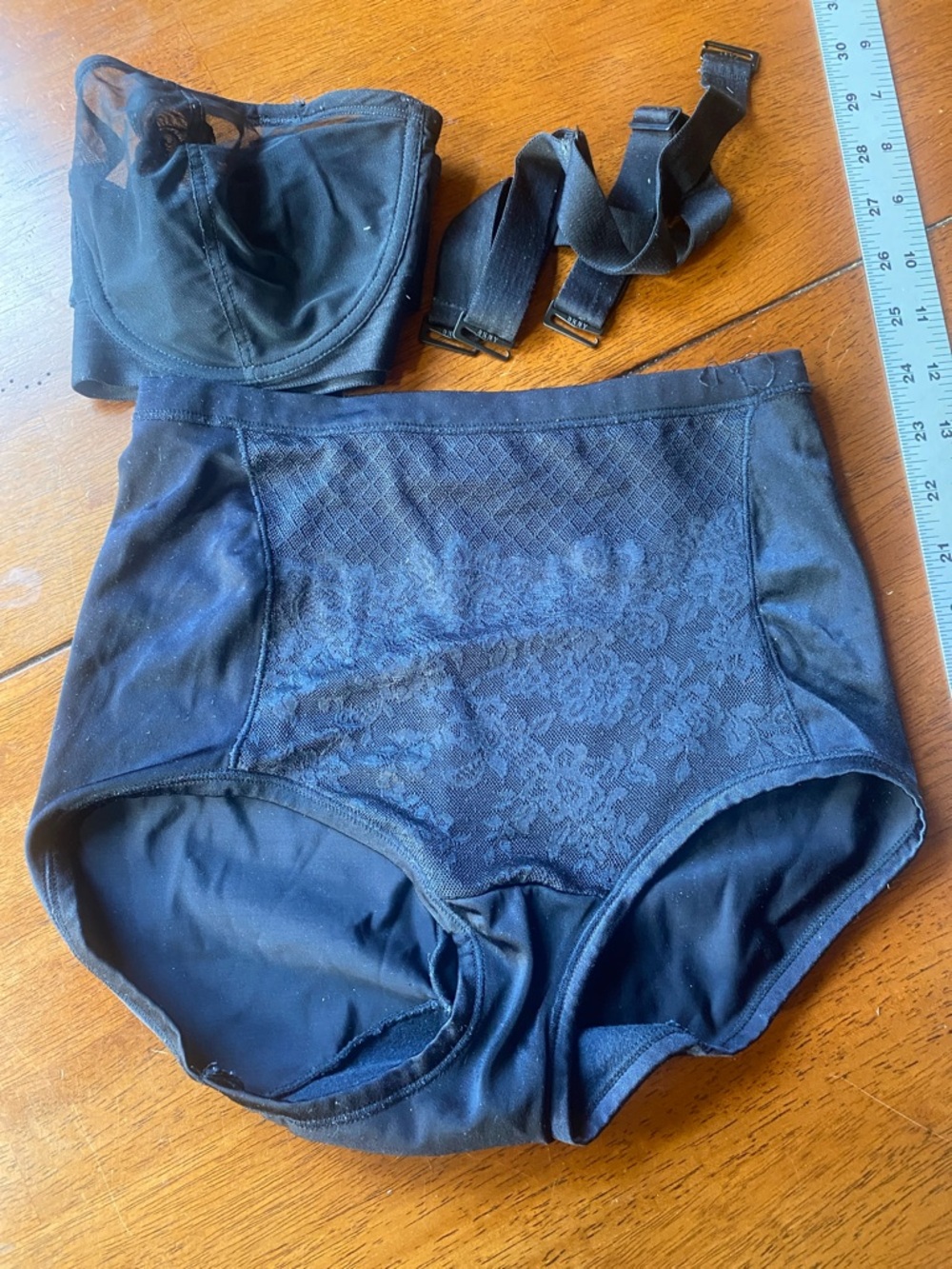 Vanity Fair Black Lace High-Waist Shapewear Briefs And DKNY Convertible Bra 32DD